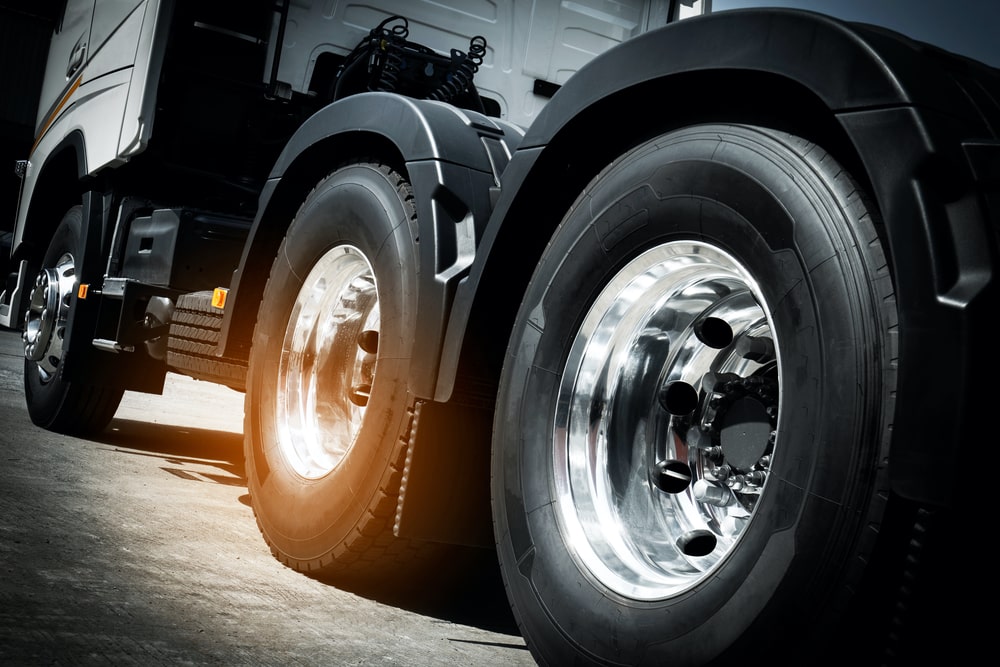 What Is The Right PSI For Semi Truck Tires LubeZone